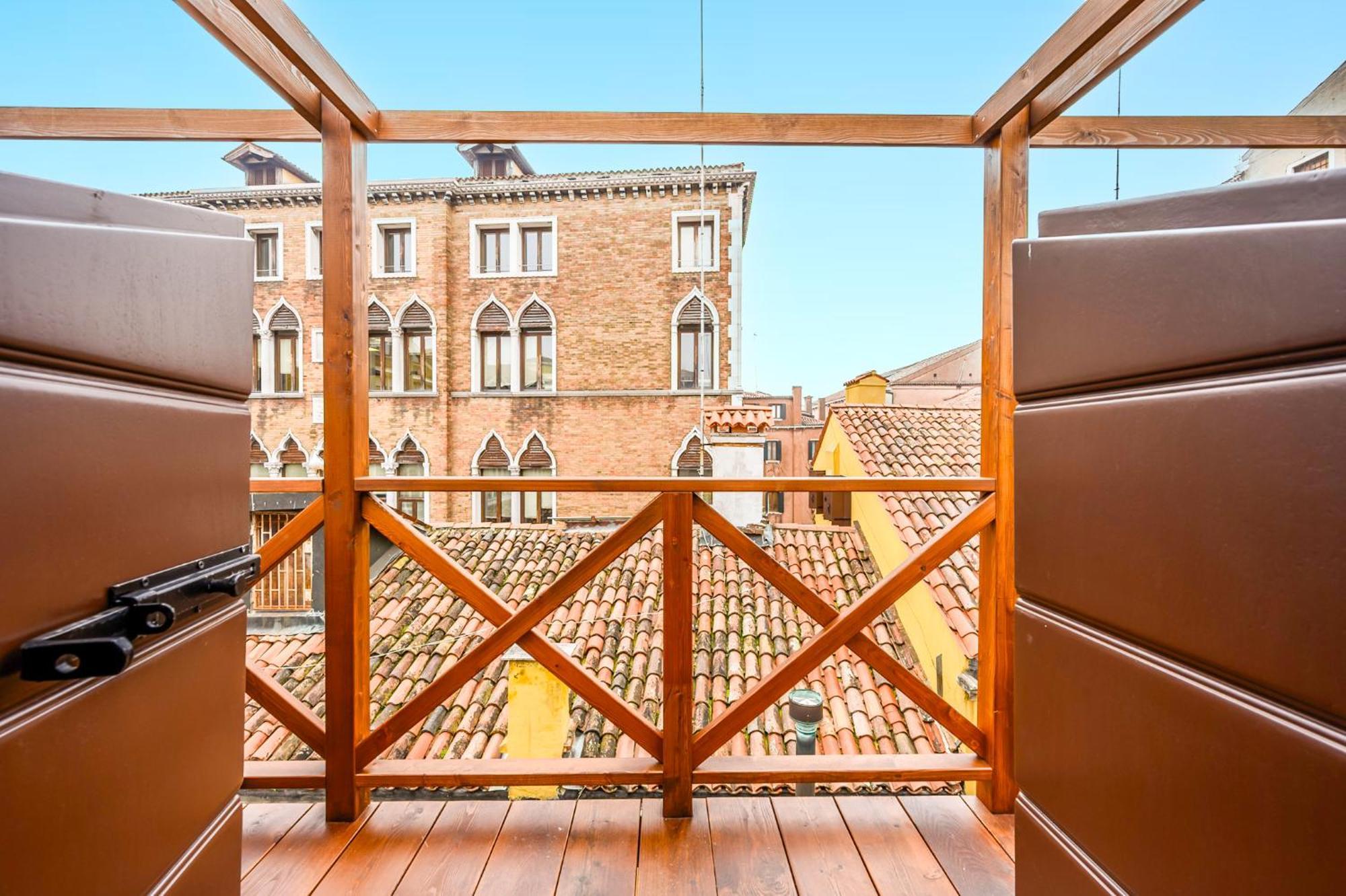 Ca Rialto 4122 - Luxury Terrace Διαμέρισμα Βενετία Εξωτερικό φωτογραφία